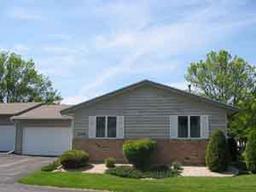 3446 Woodbridge Ct, La Crosse, WI 54601