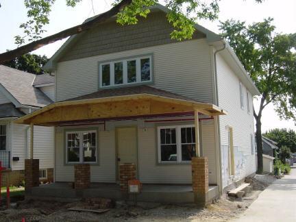 3258 S 15th St, Milwaukee, WI 53215