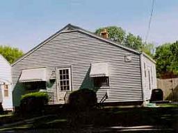 828 E Holt Ave, Milwaukee, WI 53207