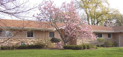 8648 N Manor, Fox Point, WI 53217