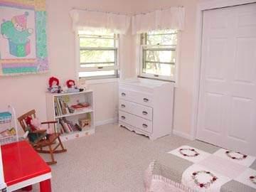 2140 N 114th St., Wauwatosa, WI 53226