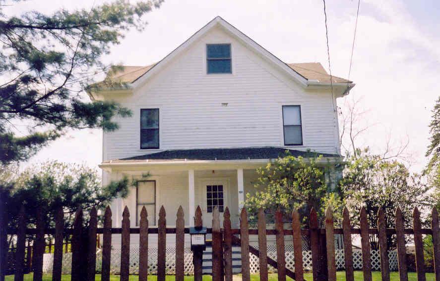 216 Hillyer, Viroqua, WI 54665