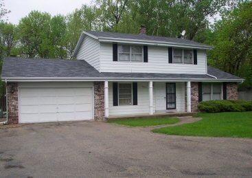 7419 N Port Washington Rd., Glendale, WI 53217