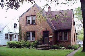 4912 N 90th St, Milwaukee, WI 53225