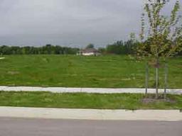 335 Bradfield Ct., Hartford, WI 53027