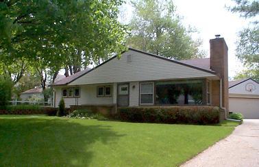 11125 W Hope Ave., Wauwatosa, WI 53222