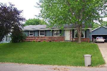 2162 Division St, East Troy, WI 53120