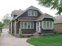 2641 N 67th St., Wauwatosa, WI 53213