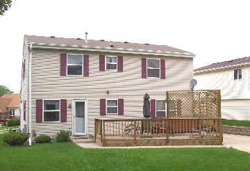 1207 Niagara St., Waukesha, WI 53186
