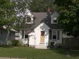 758 Hillview Ave., La Crosse, WI 54601