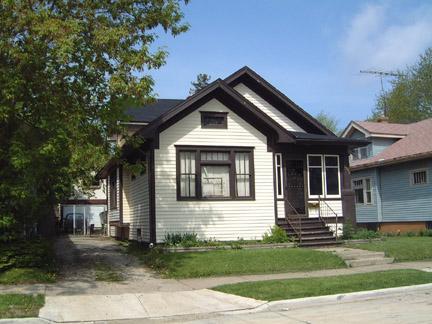 1536 Blaine Ave., Racine, WI 53405
