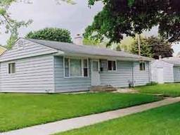 5809 N 70th St, Milwaukee, WI 53218
