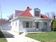 2373 N 69th, Wauwatosa, WI 53213