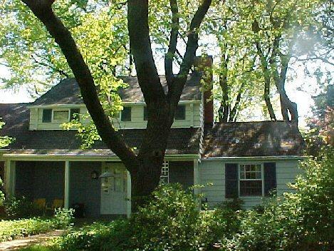 6414 N Santa Monica Blvd., Fox Point, WI 53217