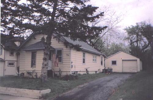 203 N Hine, Waukesha, WI 53188