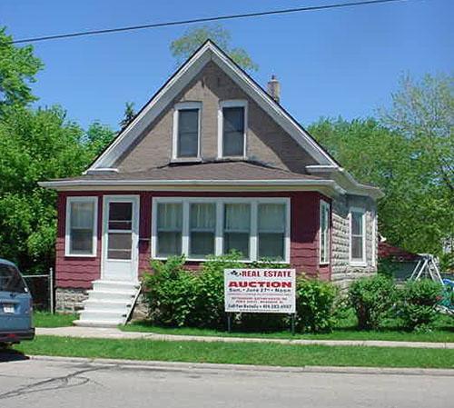 1607 13th Ave, South Milwaukee, WI 53172