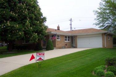 309 Hemlock Ct, South Milwaukee, WI 53172