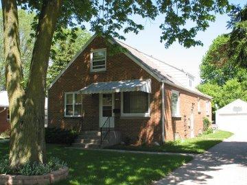 [Address Hidden by Seller], Milwaukee, WI 53227