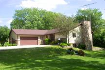 33825 Lynn Ln., Burlington, WI 53105