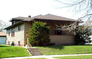2032 Deane Blvd., Racine, WI 53403