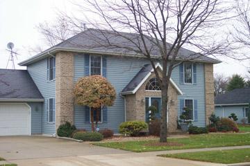 608 Hillside Dr., Burlington, WI 53105