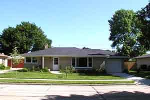 1018 Harmony Dr., Racine, WI 53402