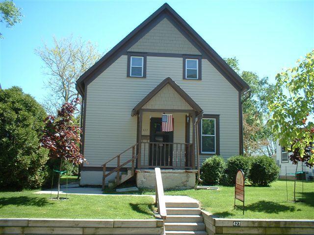 427 W Michigan St., Port Washington, WI 53074