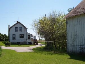 9429 Hickory Dr., Kewaskum, WI 53040