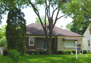 304 N 89th, Wauwatosa, WI 53226