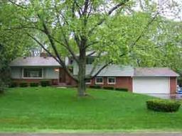 3465 Avalon Dr., Brookfield, WI 53045