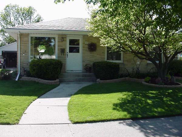 2836 S 14th St., Sheboygan, WI 53081