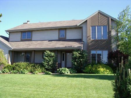 3875 W Cypress Ln., Franklin, WI 53132