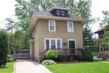 741 E Broadway, Waukesha, WI 53186