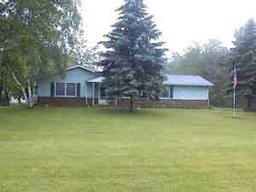 6681 Arthur Rd., Hartford, WI 53027