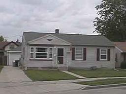 2048 Kearney Ave., Racine, WI 53403