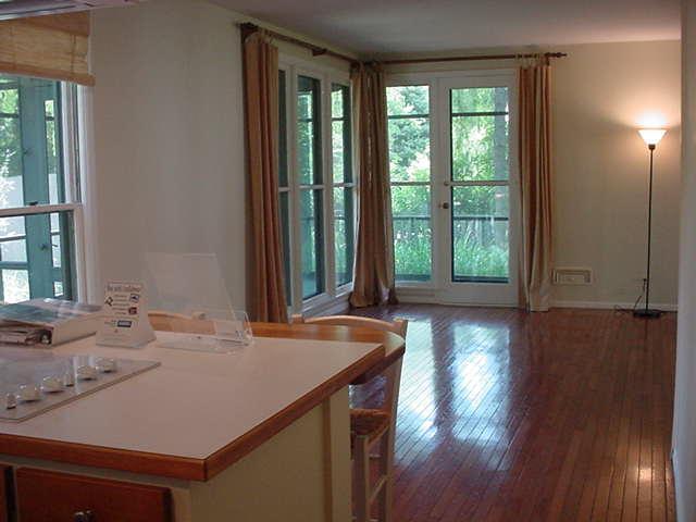 7050 N Belmont Ln., Fox Point, WI 53217