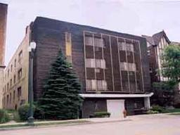 4434 N Oakland Ave. #204, Shorewood, WI 53211