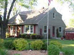2202 N 115th, Wauwatosa, WI 53226
