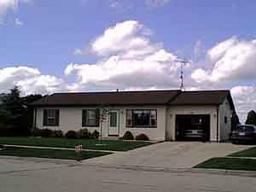 412 Westlawn, Elkhorn, WI 53121