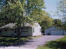 7336 S 37th Pl, Franklin, WI 53132