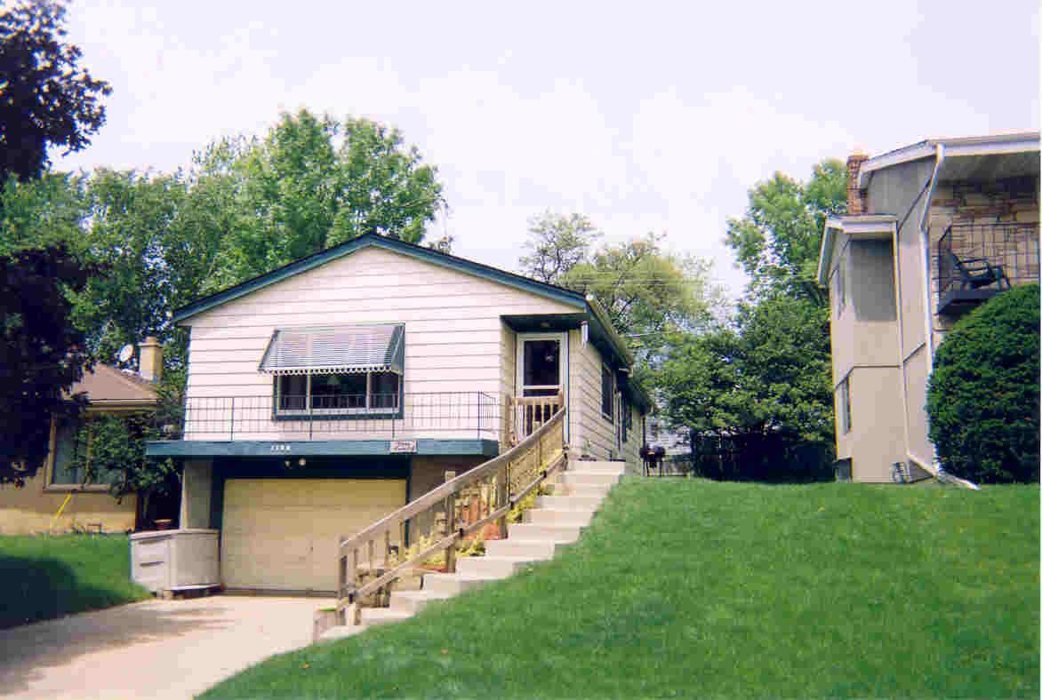 1108 Park Ave., South Milwaukee, WI 53172