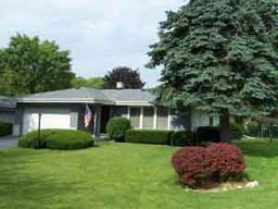 3300 Oakwood Dr., Racine, WI 53406