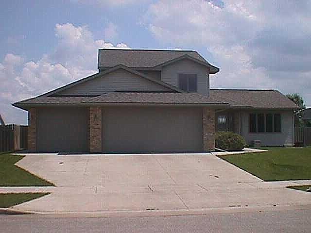 307 Monarch, Holmen, WI 54636