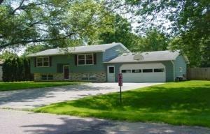 W7033 Pineview Dr., Onalaska, WI 54650