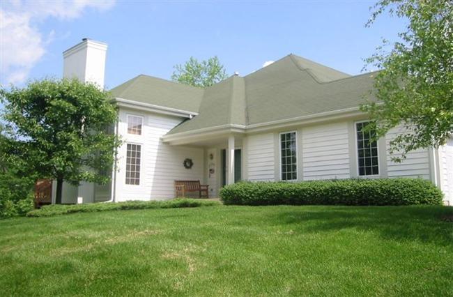 1008 Woodland Way #12-105, Geneva, WI 53147