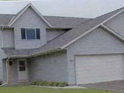 1103 Autumn Dr, West Bend, WI 53090