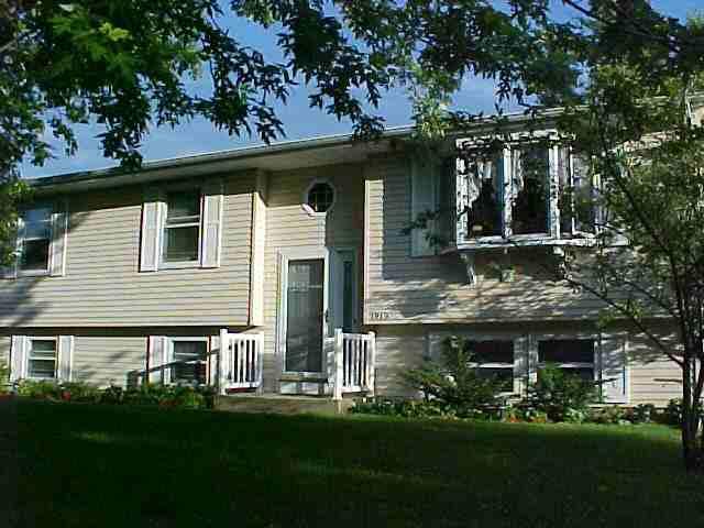 1919 Summit Ave., Waukesha, WI 53188