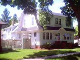 2222 La Salle St., Racine, WI 53402