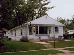 123 S Garfield, Port Washington, WI 53074