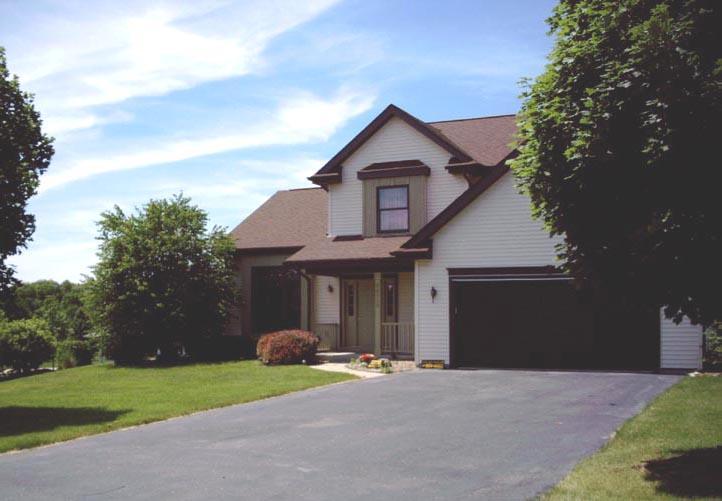 20530 84th Pl., Bristol, WI 53404